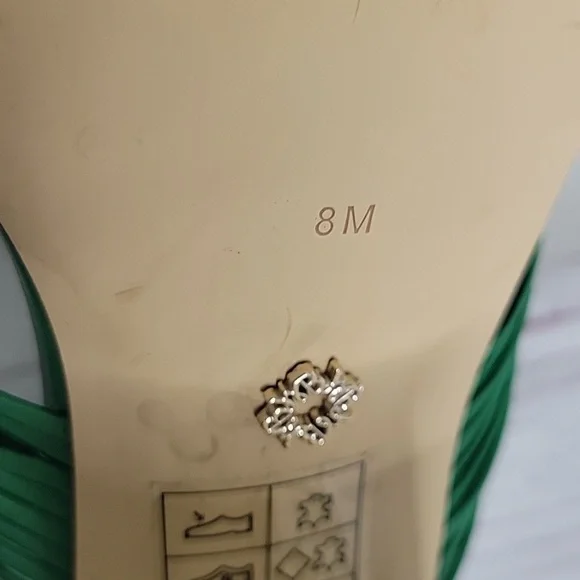 White House Black Market Elegant Green Women's Heeled Sandals SIZE 8 - Picture 8 of 10